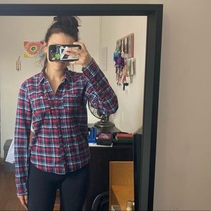buy1get1 50% off!-Super cute Hollister plaid button up !